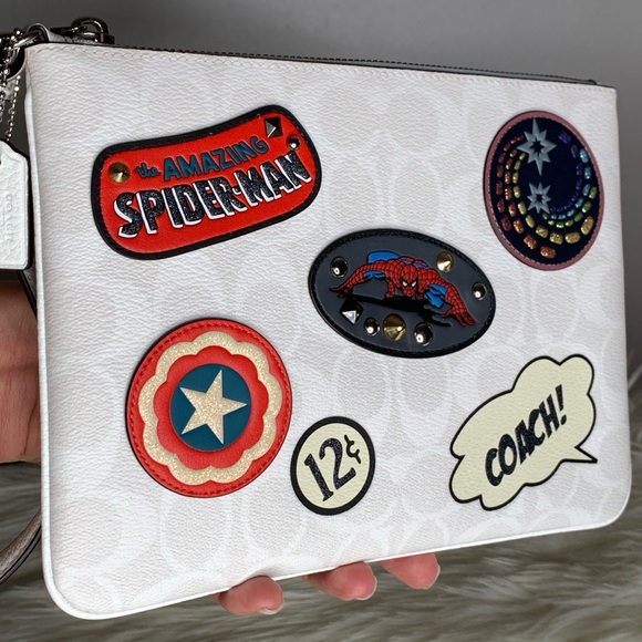 Coach x Marvel Large Gallery Wristlet Wallet - Picture 2 of 13